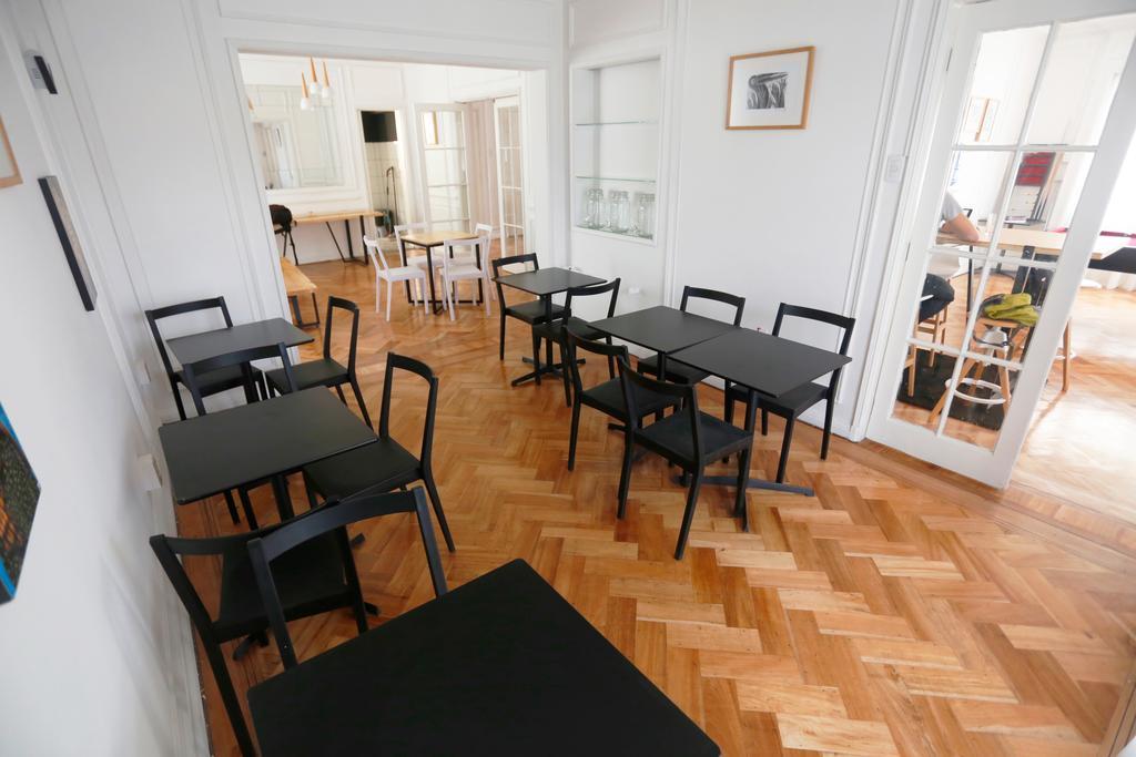 Salvador Hostal & Cafe 圣地亚哥 外观 照片