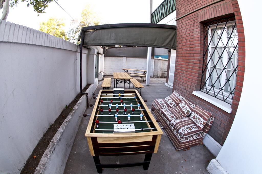 Salvador Hostal & Cafe 圣地亚哥 外观 照片