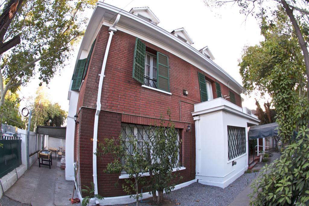 Salvador Hostal & Cafe 圣地亚哥 外观 照片